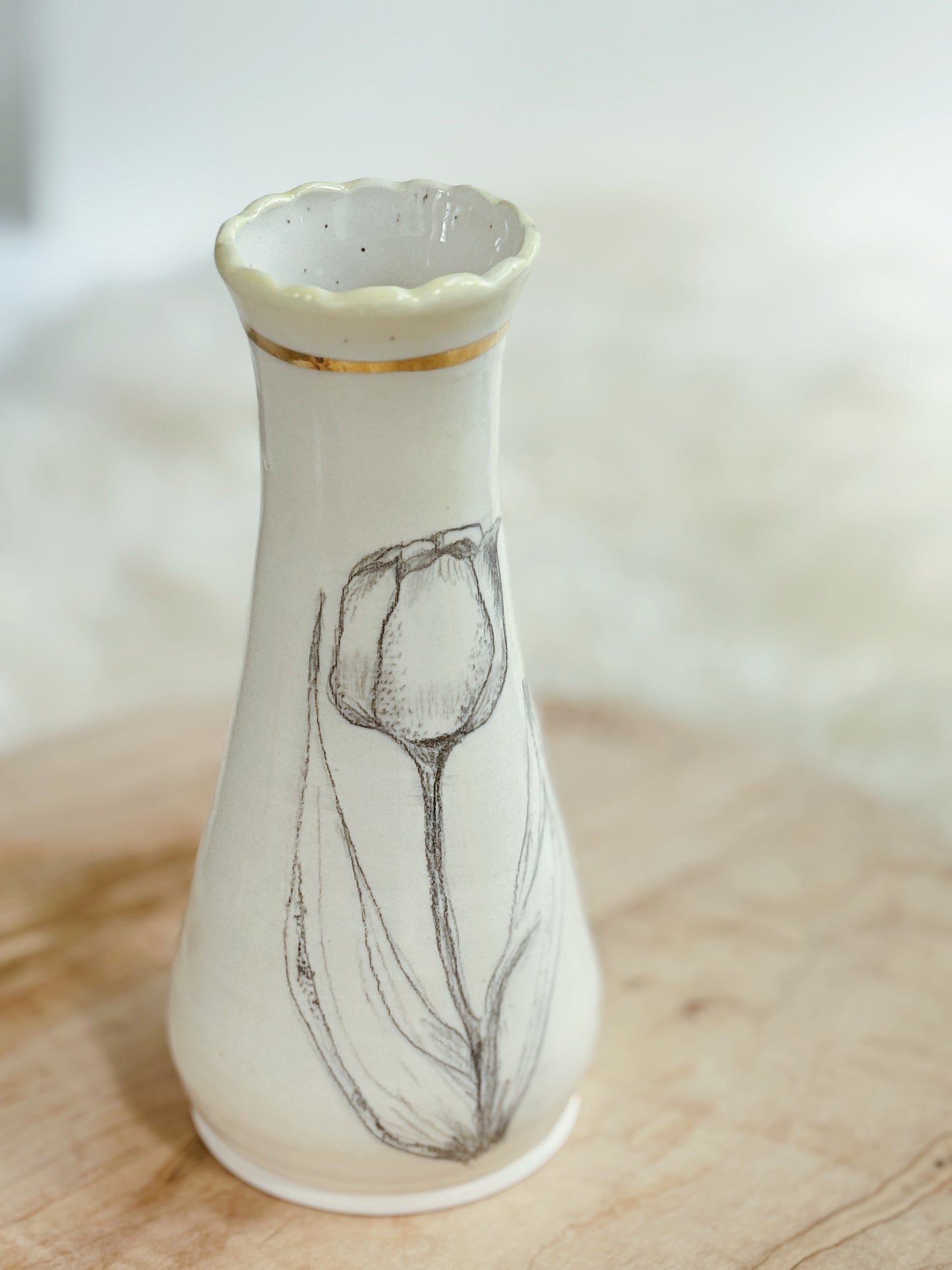 26 | Botany Sketchbook Vase 22k Gold