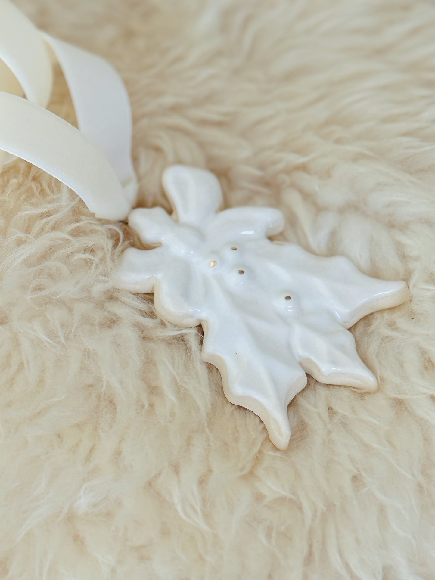 Ornament | Mistletoe 22k Gold