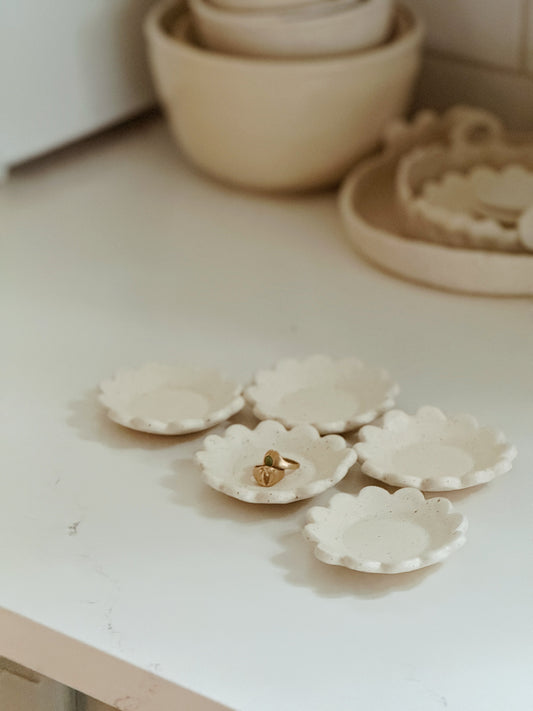 No. 19 | Scalloped Ring Dish