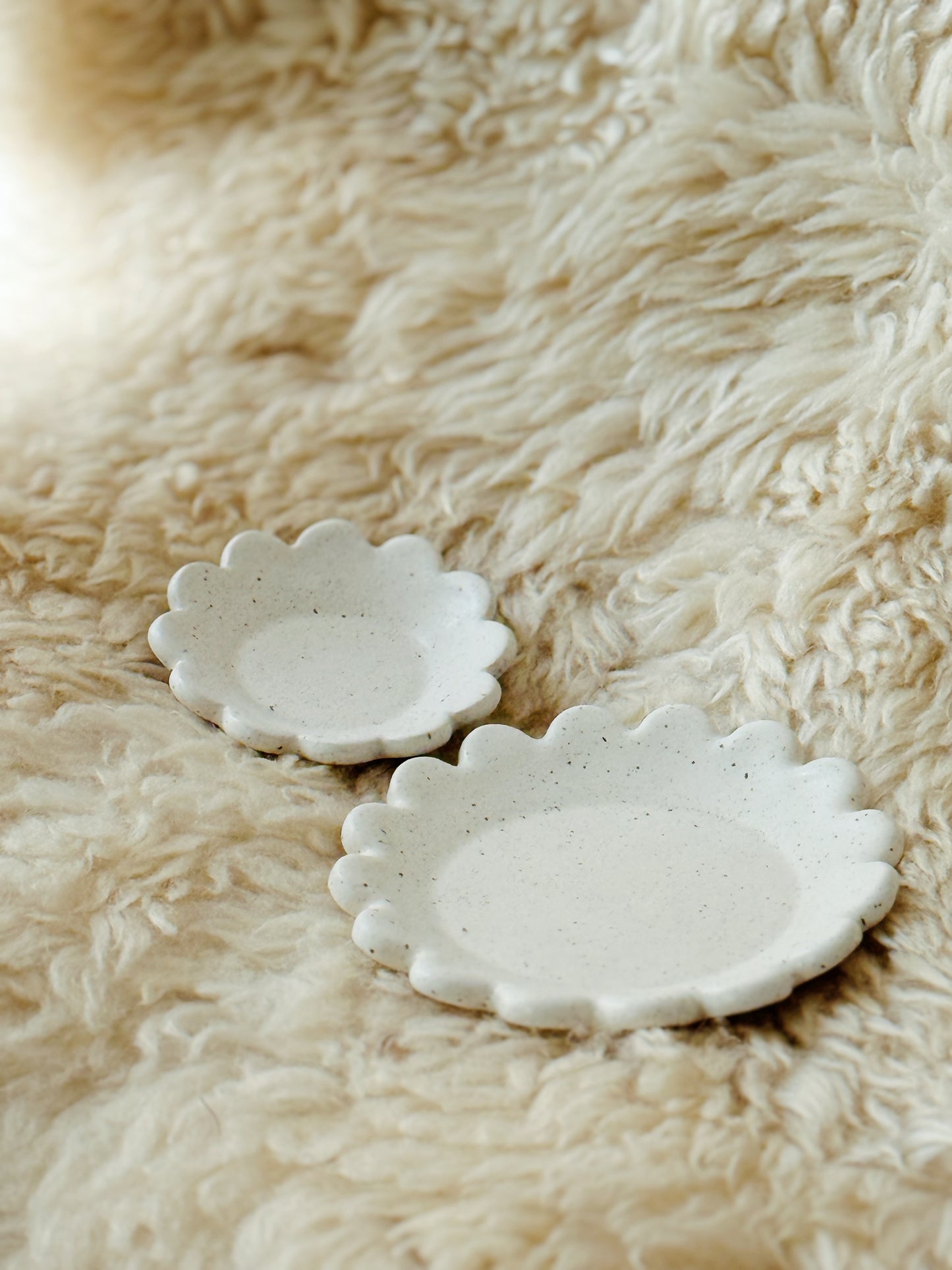 Set of 2 Petal Plates